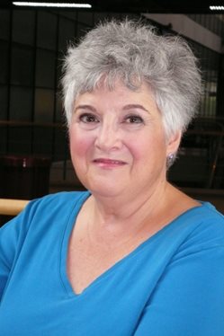 Suanne-headshot.jpg Suanne-headshot.jpg